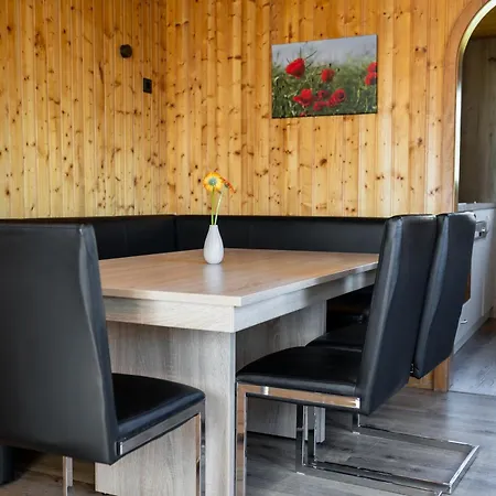 Bahnhoefle Apartment